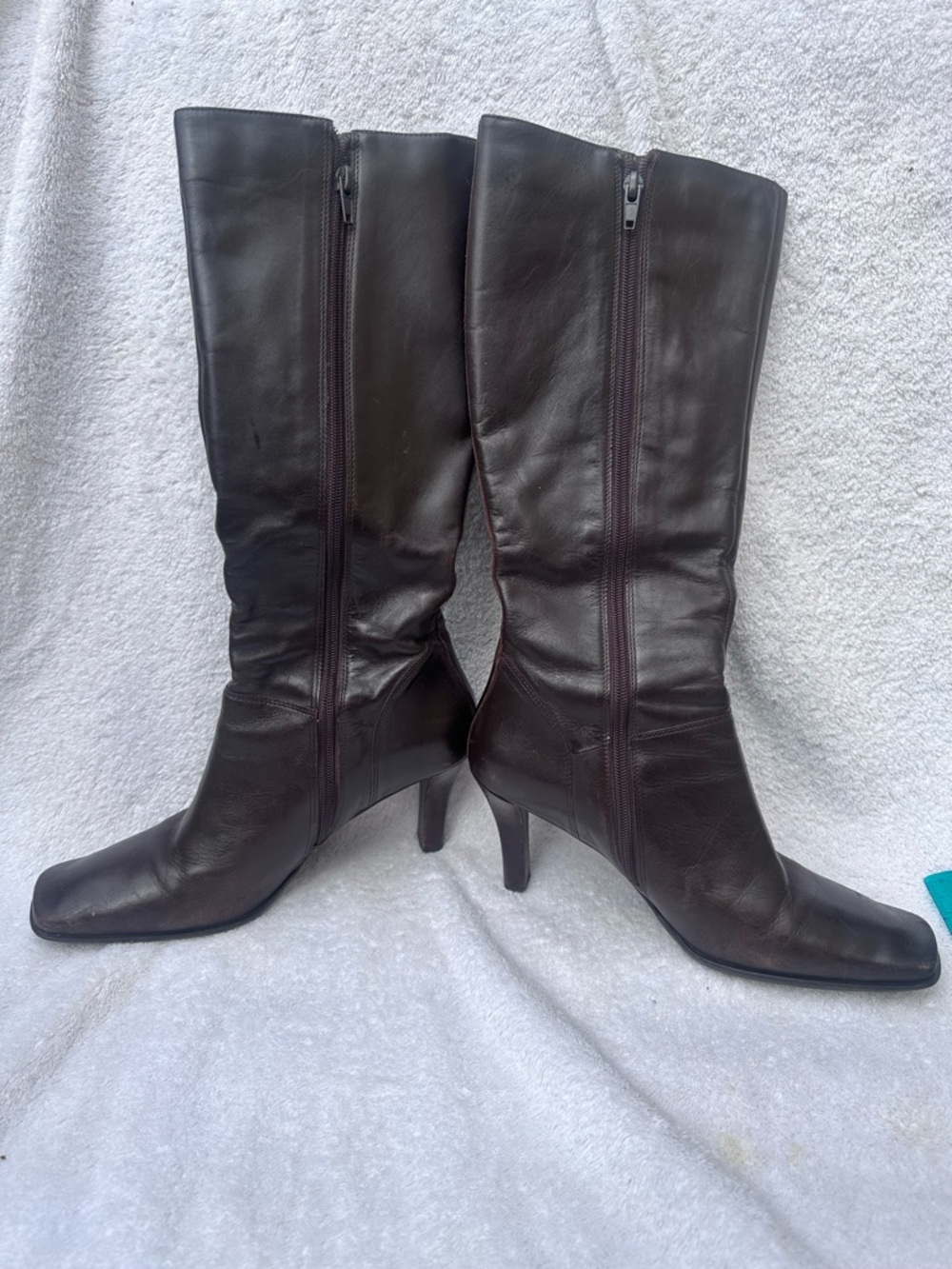 Diba Dark Brown Leather Heeled Boots with Side Zipper